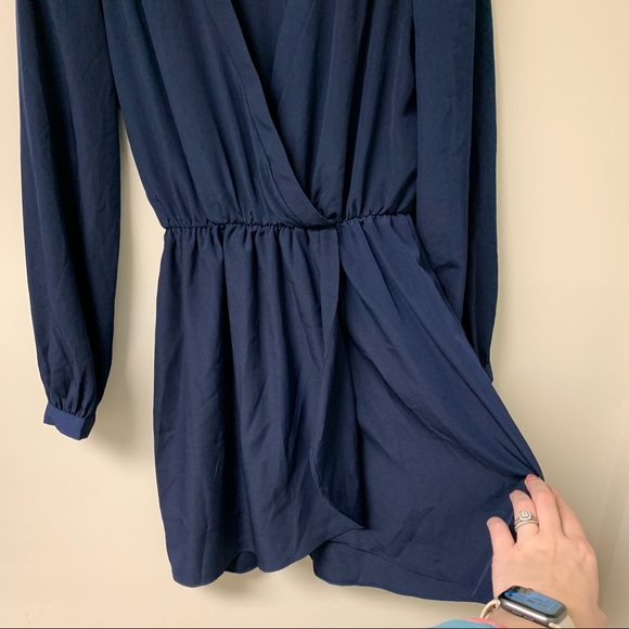 Brigitte Bailey Deep V-Neck Navy Blue Wrap Dress Size Small - Picture 2 of 9